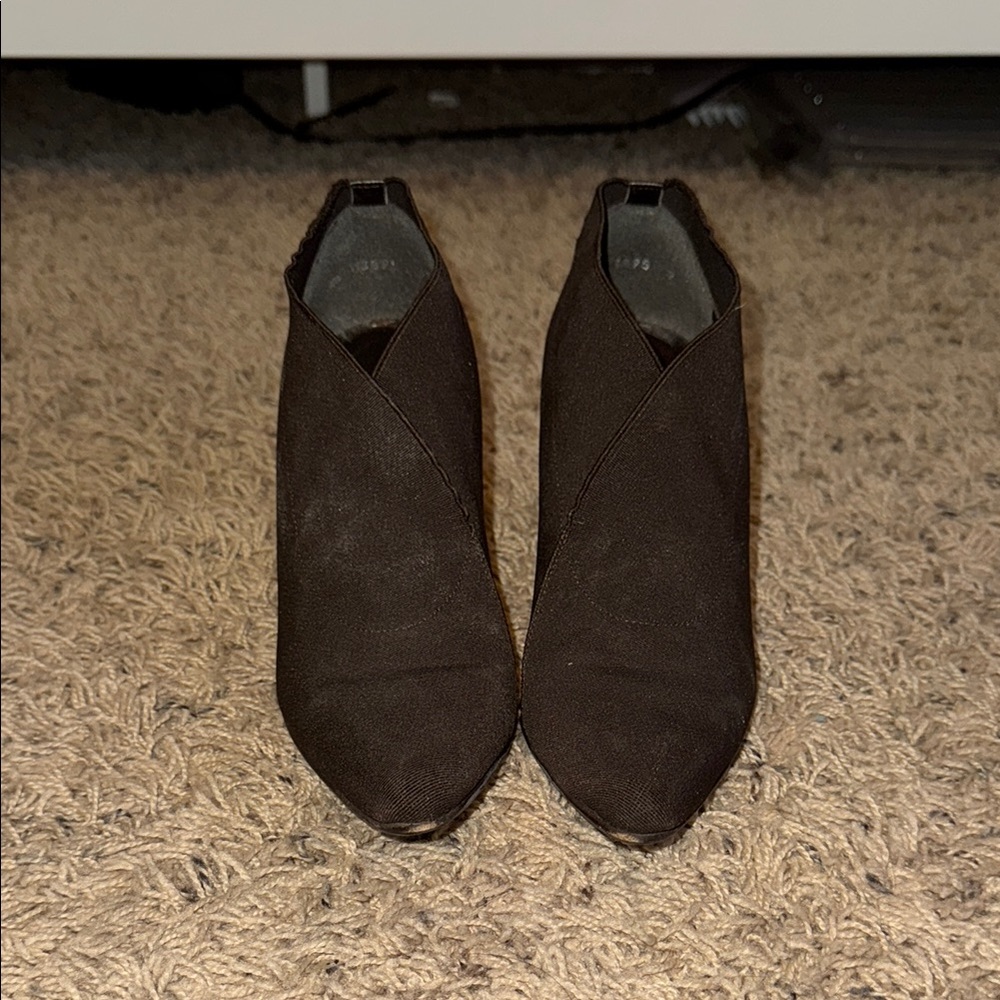 Stuart Weitzam Brown Fabric Wrap Heeled Pointed Booties